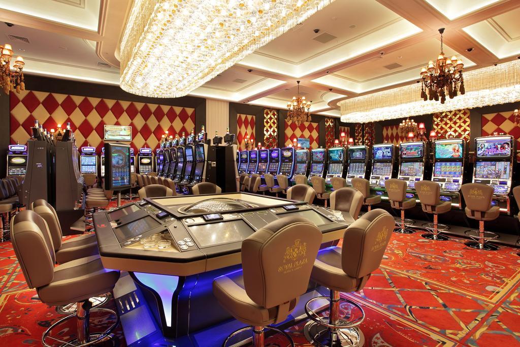 Royal Plaza Hotel And Casino Kapchagay Exterior photo