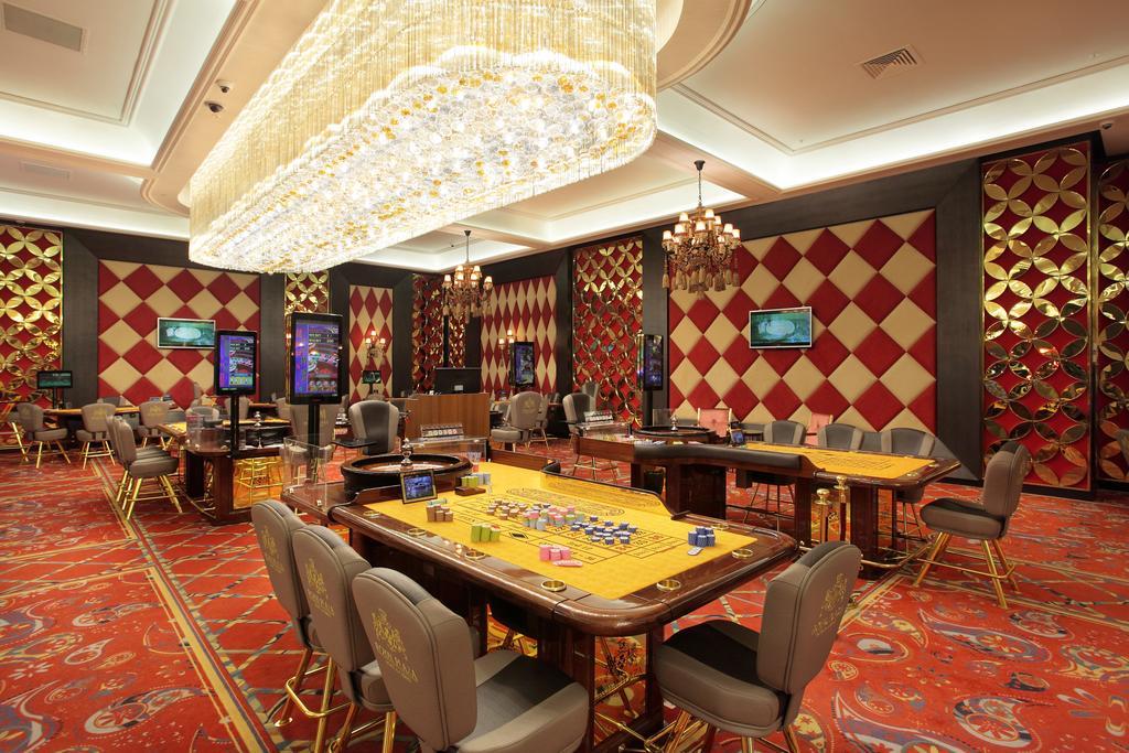Royal Plaza Hotel And Casino Kapchagay Exterior photo